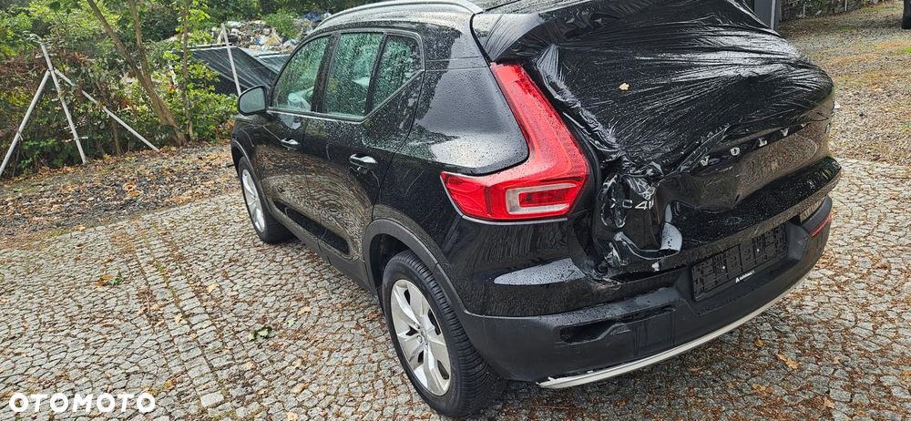 Volvo XC 40 B4 Ultimate Dark - 36