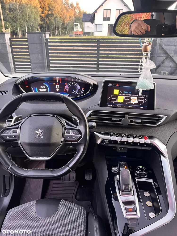 Peugeot 3008 1.2 PureTech GPF Allure S&S EAT8 - 27