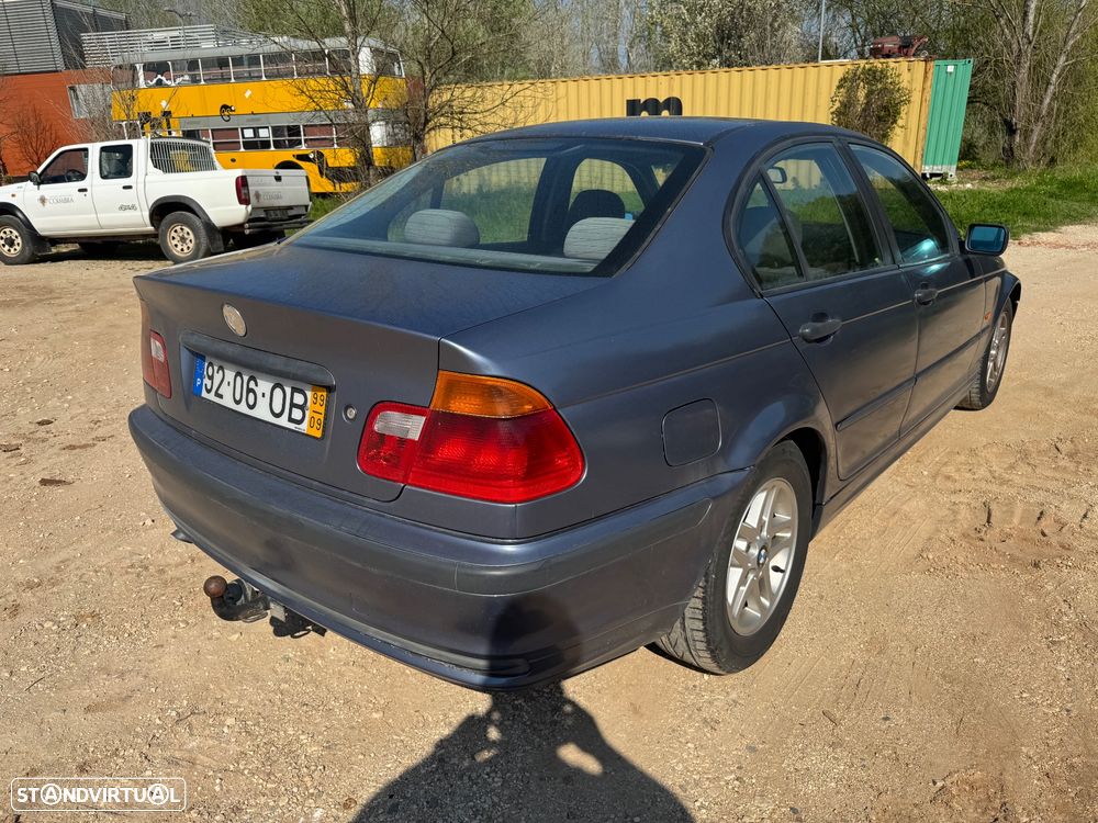 BMW 320 d - 6