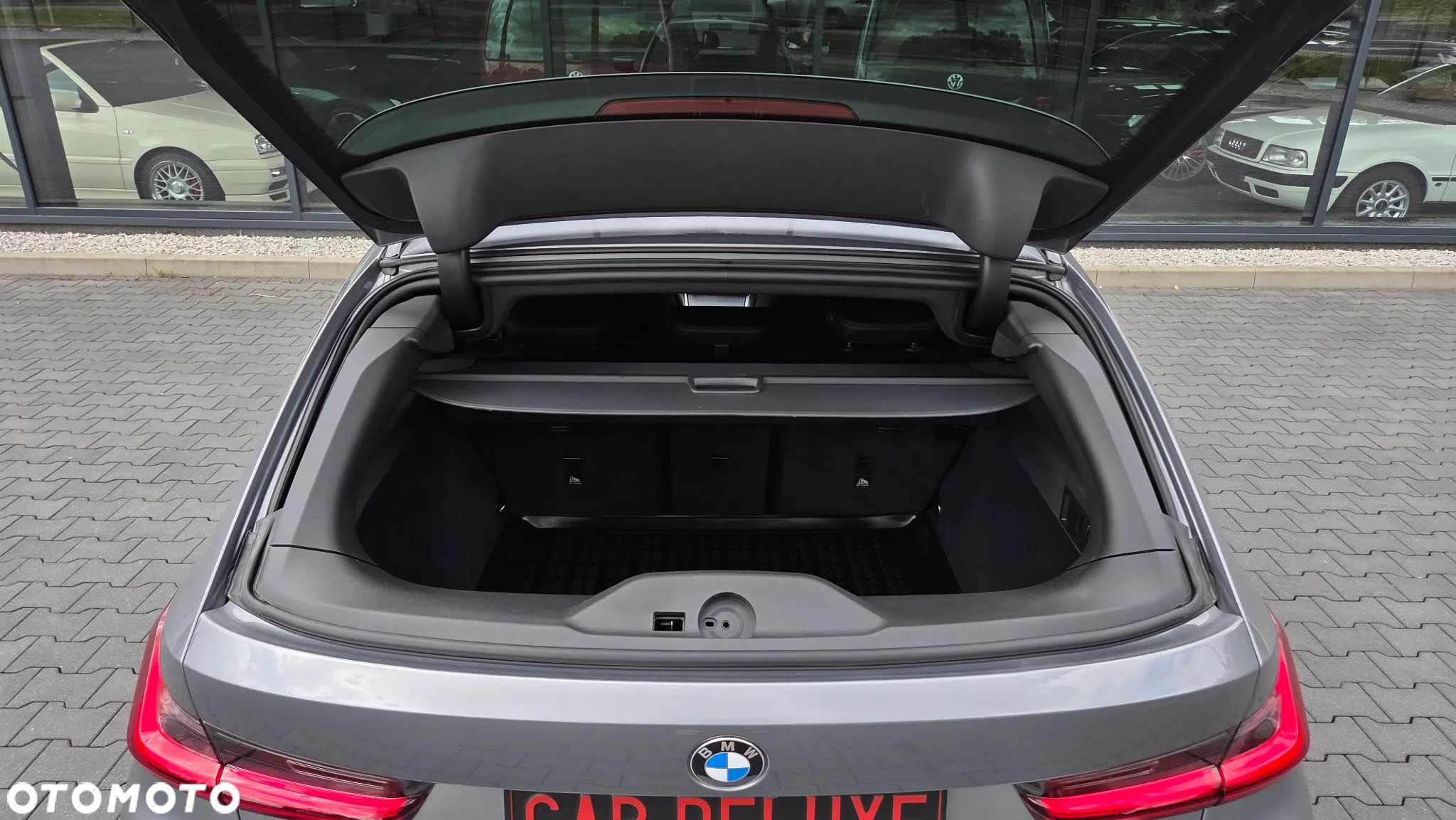 BMW Seria 3 320d xDrive M Sport sport - 27