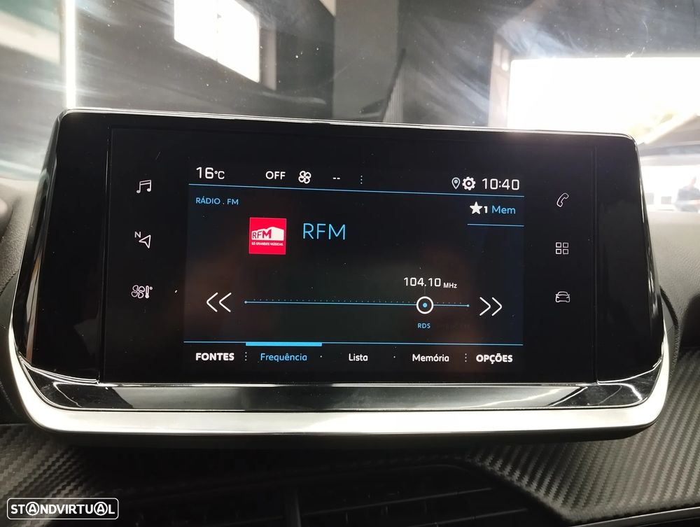 Peugeot 208 1.2 PureTech Allure Pack EAT8 - 28