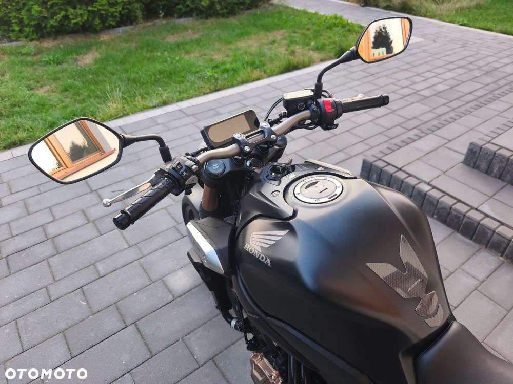 Honda CB - 20