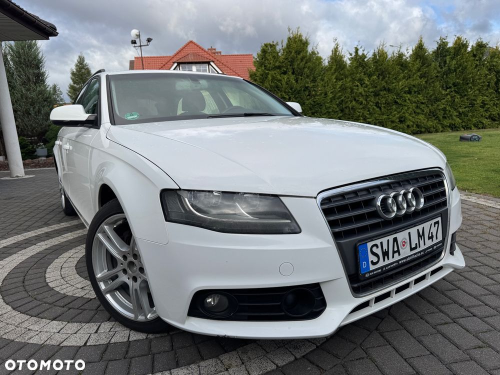 Audi A4 Avant 2.0 TDI DPF Ambiente - 1