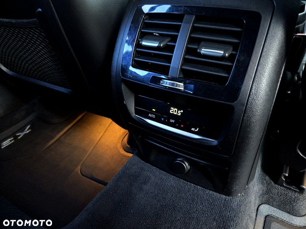 BMW X3 xDrive20d xLine - 21