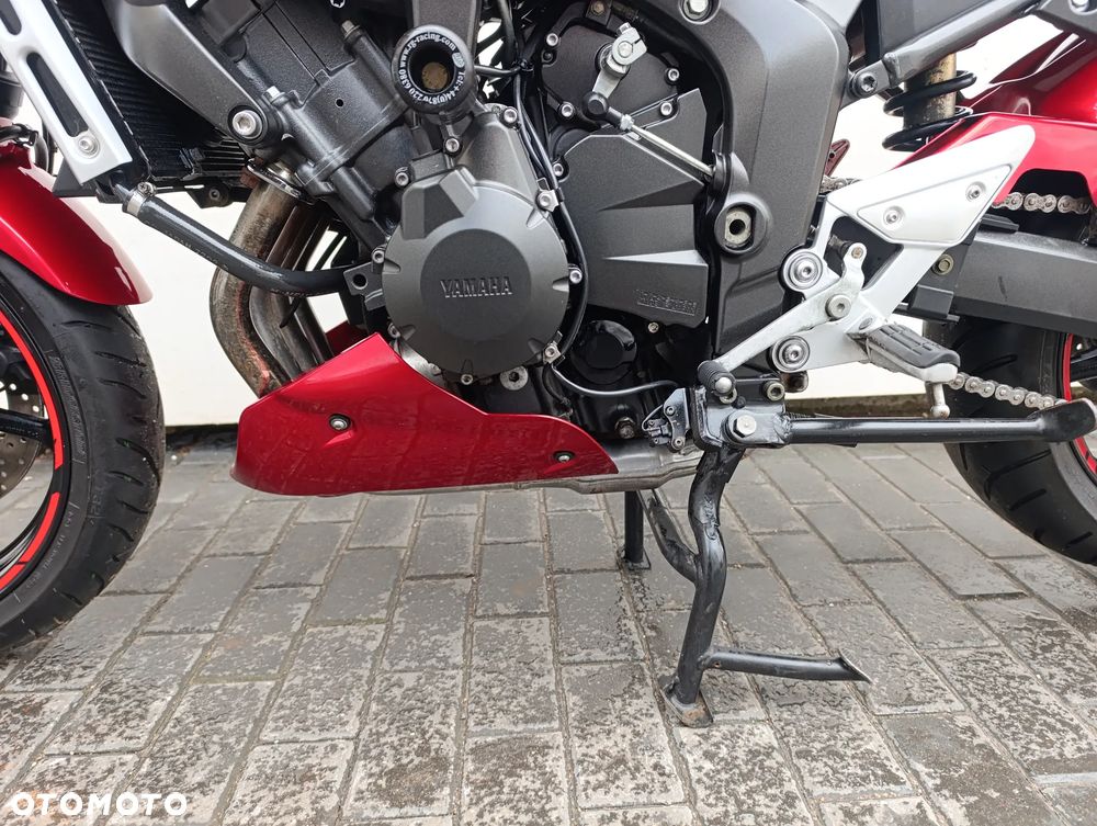 Yamaha FZ6 - 15