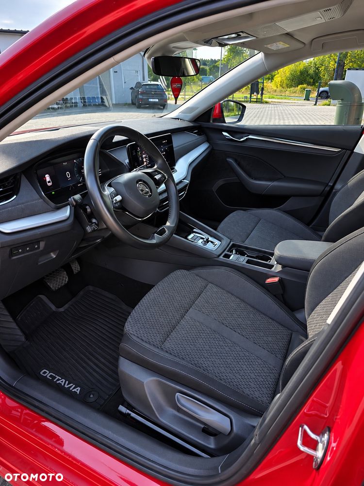 Skoda Octavia 2.0 TDI Style DSG - 13