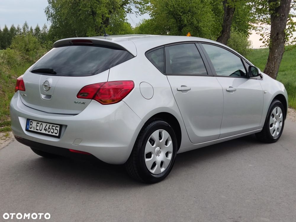 Opel Astra 1.4 ecoFLEX - 3