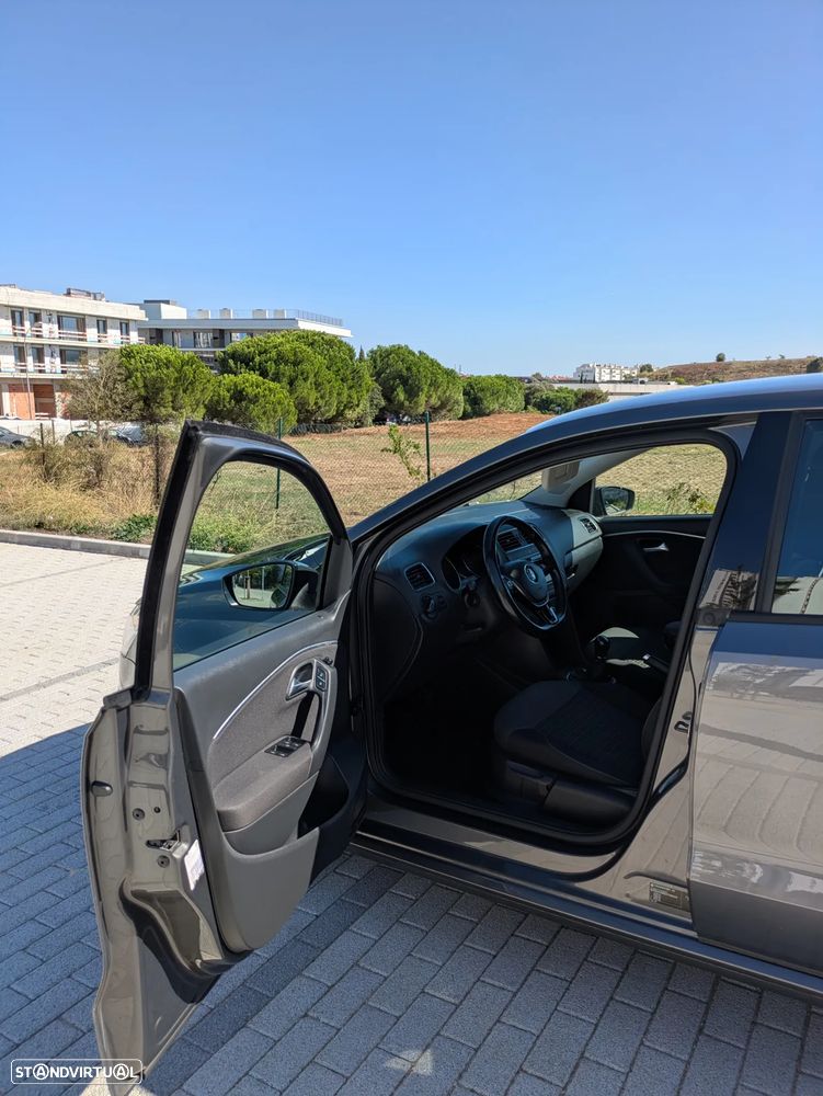 VW Polo 1.0 Confortline - 9