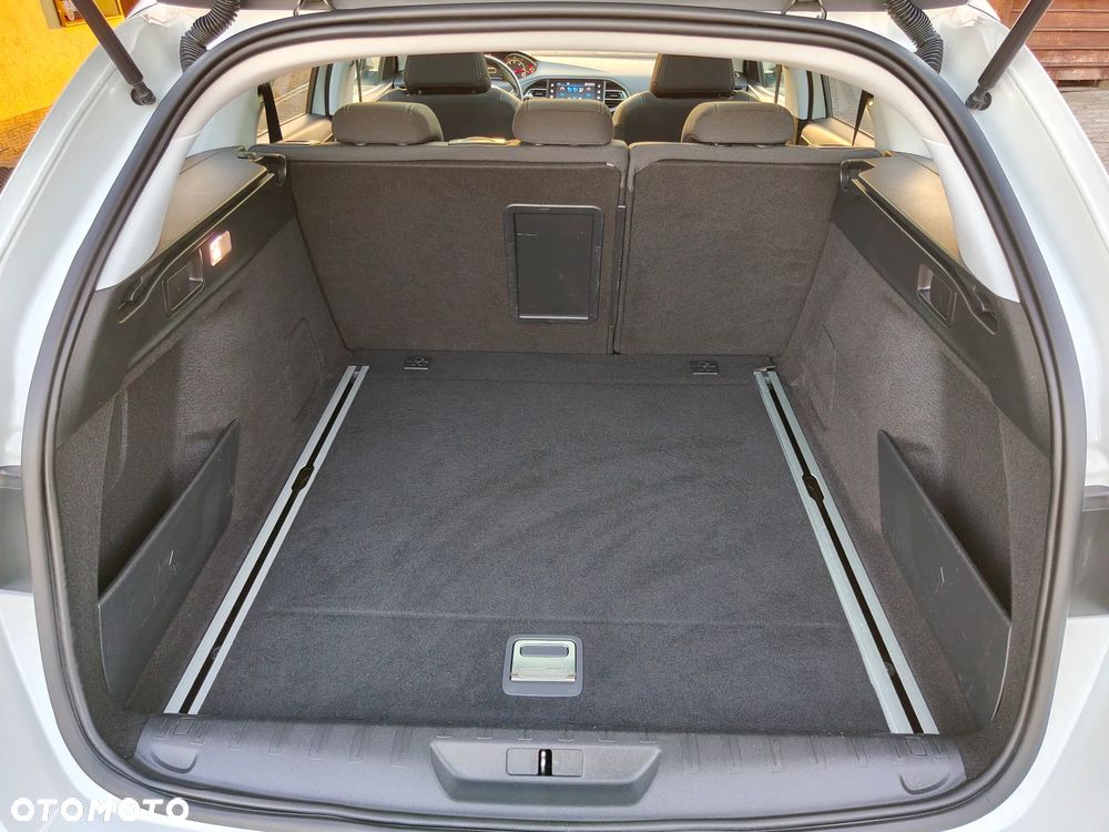 Peugeot 308 - 34