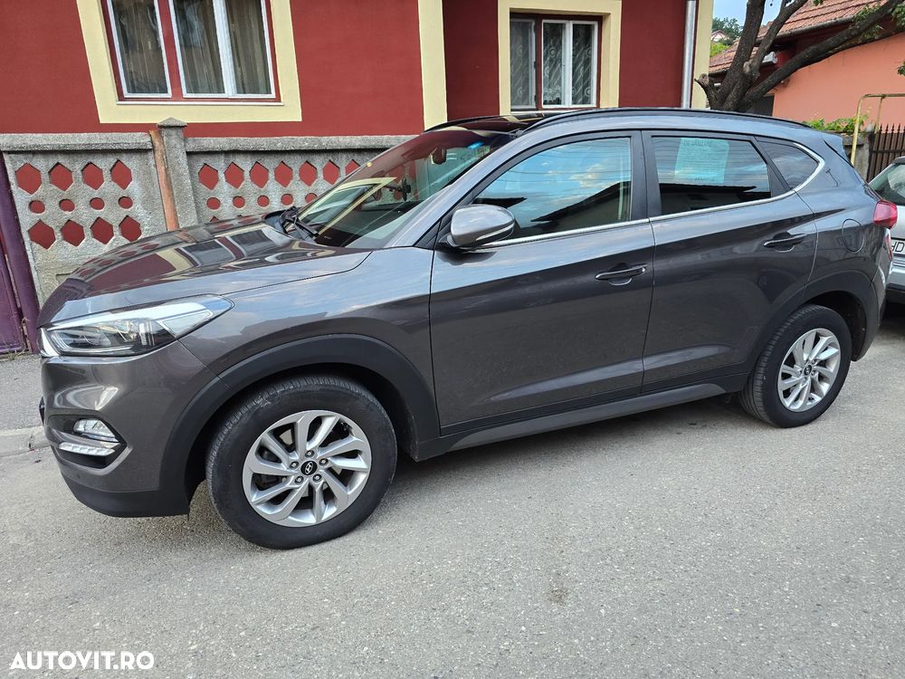 Hyundai Tucson - 1