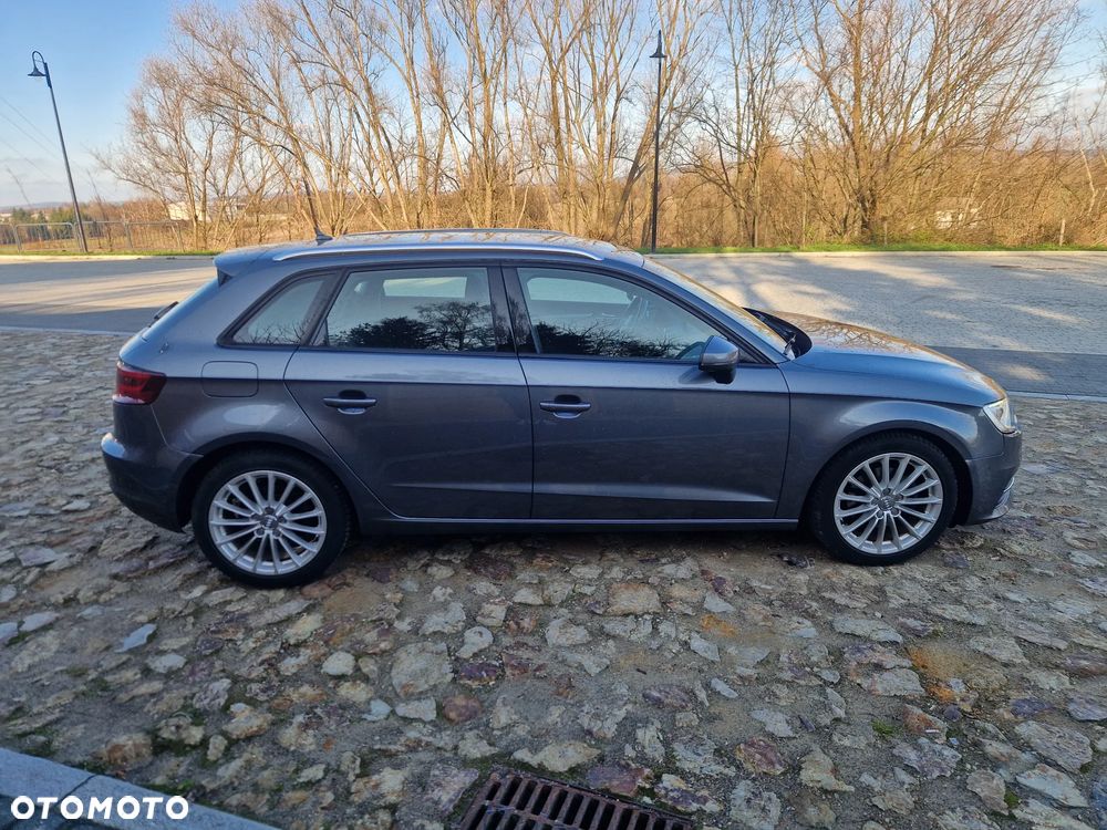 Audi A3 Sportback 2.0 TDI Ambition - 8