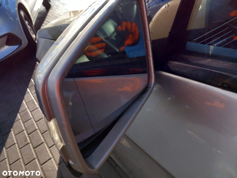 MERCEDES E-KLASA W212 LUSTERKO LEWE PRZEDNIE LEWY PRZÓD KOLOR: 794 - 4