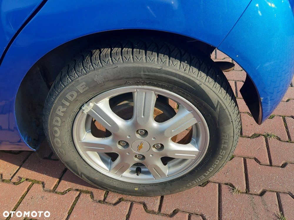 Chevrolet Spark 1.2 LS+ - 34