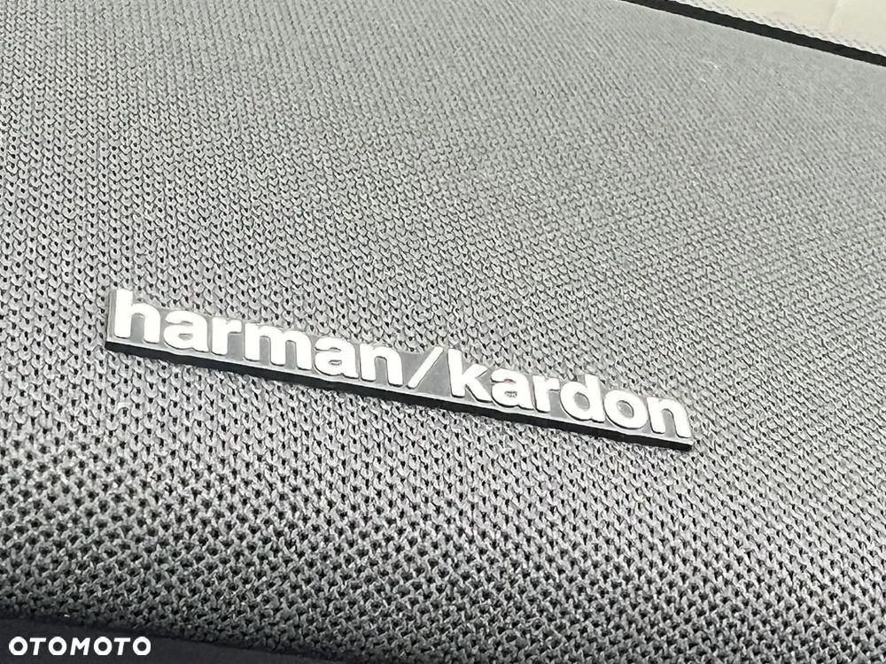 Volvo EX30 Twin Motor Performance AWD Ultra - 26