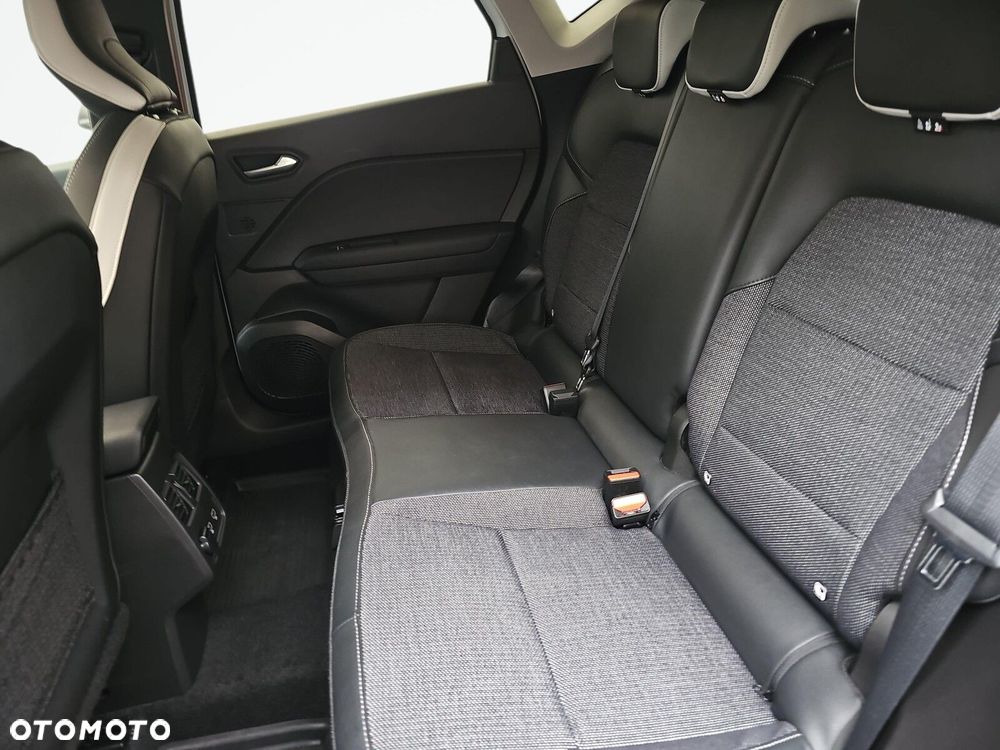 Renault Captur - 25