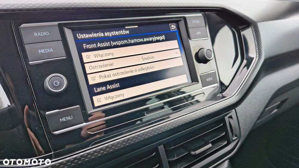 Volkswagen T-Cross - 24