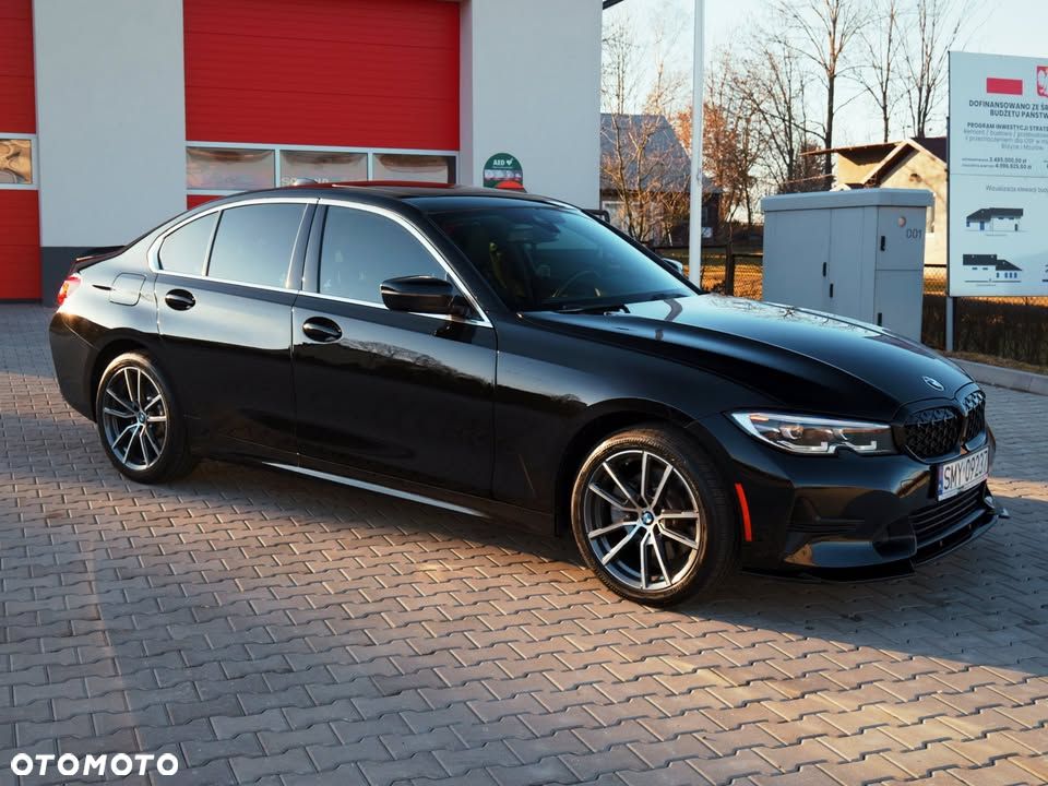 BMW Seria 3 330i xDrive M Sport - 8