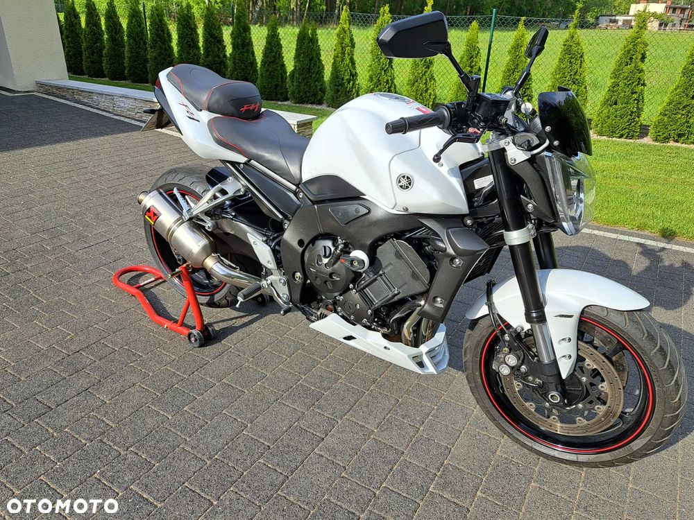 Yamaha FZ - 1