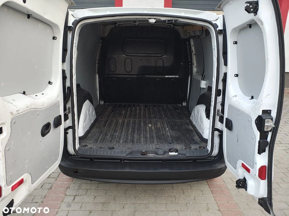 Mercedes-Benz CITAN - 11