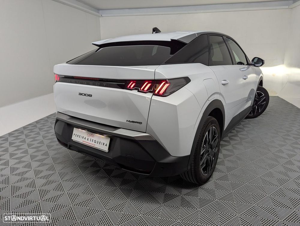 Peugeot 3008 1.2 Hybrid GT e-DCS6 - 30