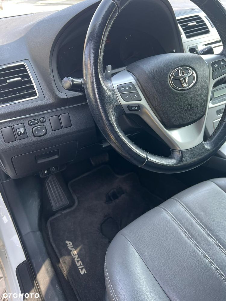 Toyota Avensis 1.8 Multidrive Business Edition - 10