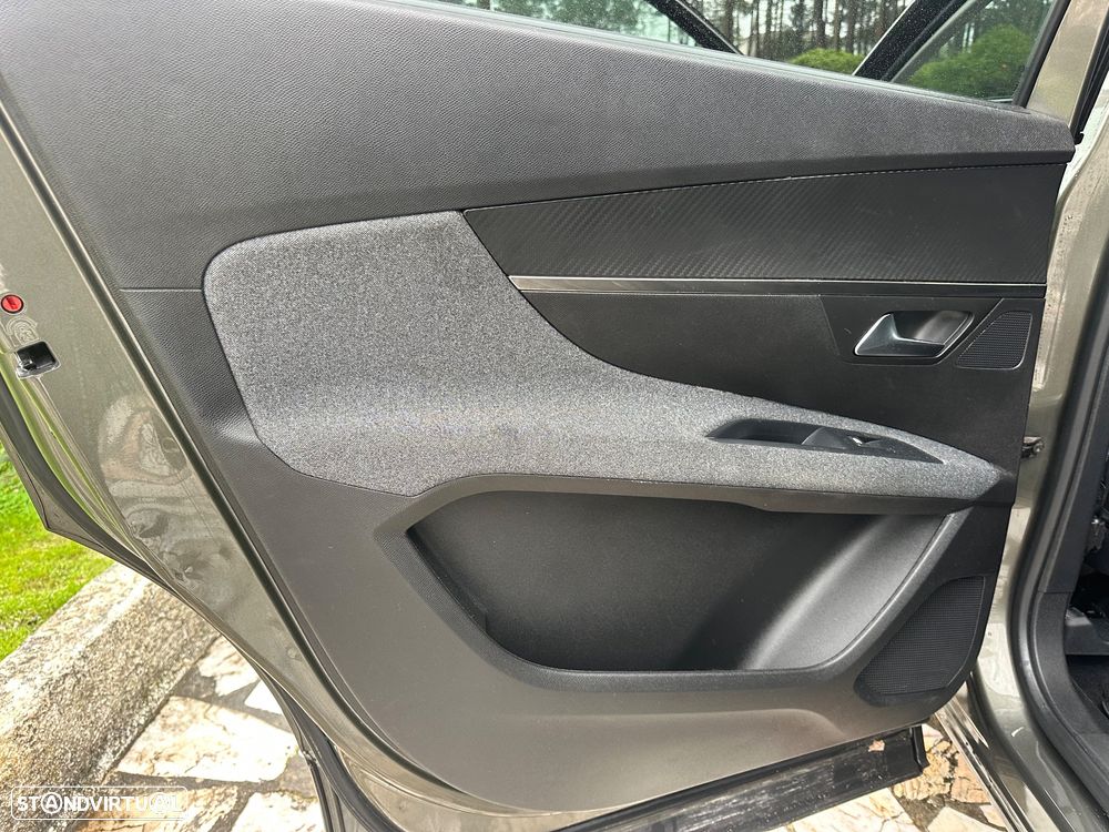 Peugeot 5008 BlueHDI 130 EAT8 Allure Pack - 19