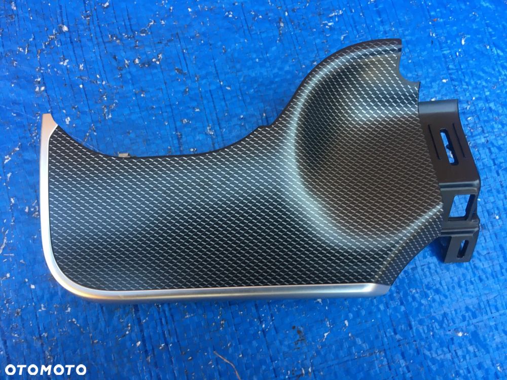 Mercedes C Klasa W206 Listwa Ozdobna Dekor Konsoli A2066801004