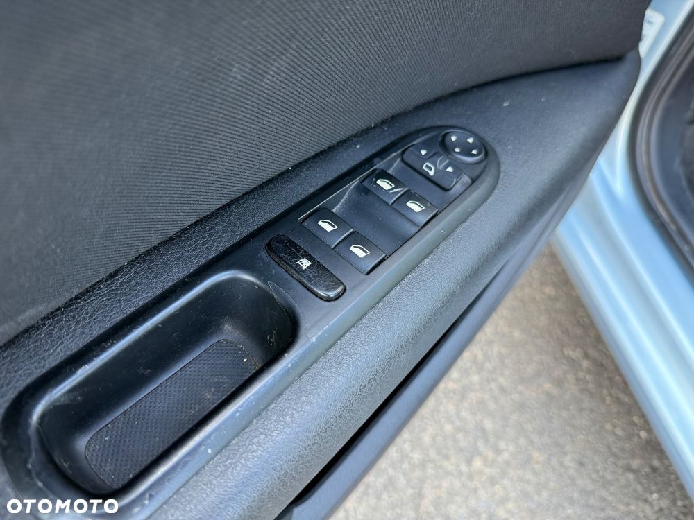 Peugeot 407 SW 125 Tendance - 40