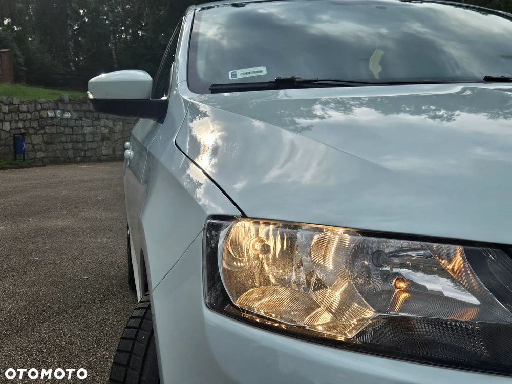 Skoda RAPID 1.0 TSI Active - 11
