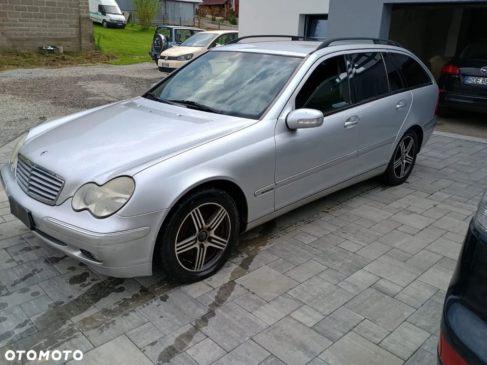Mercedes-Benz Klasa C - 2