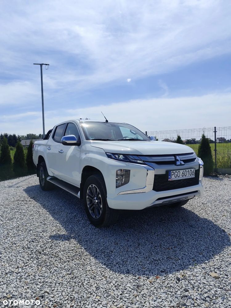 Mitsubishi L200 - 4