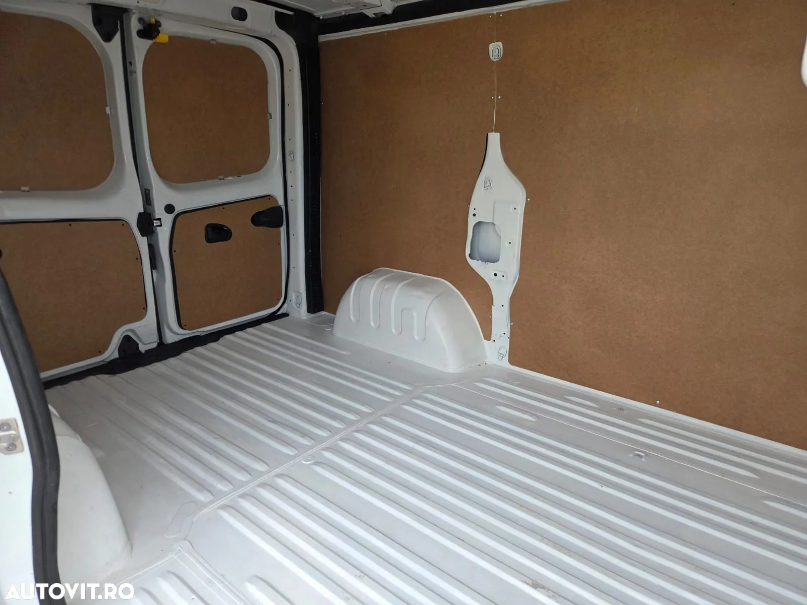 Renault Trafic L1H1 - 14