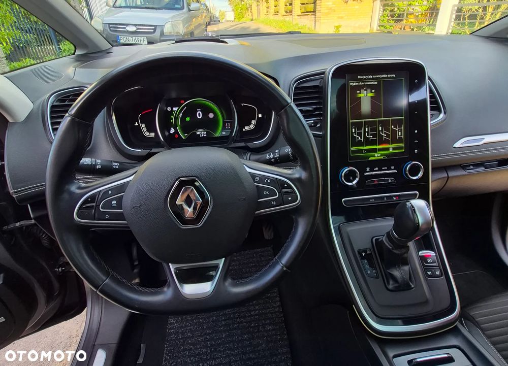 Renault Scenic 1.3 TCe Energy Intens EDC - 8