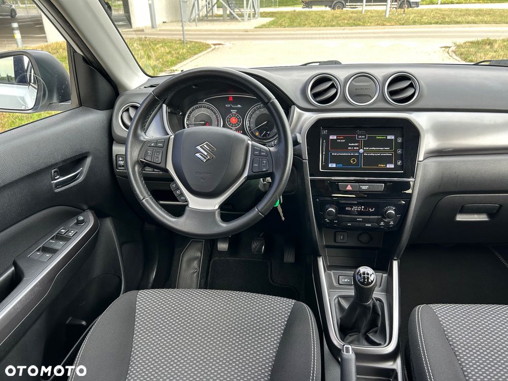 Suzuki Vitara 1.0 Boosterjet Comfort 2WD - 17