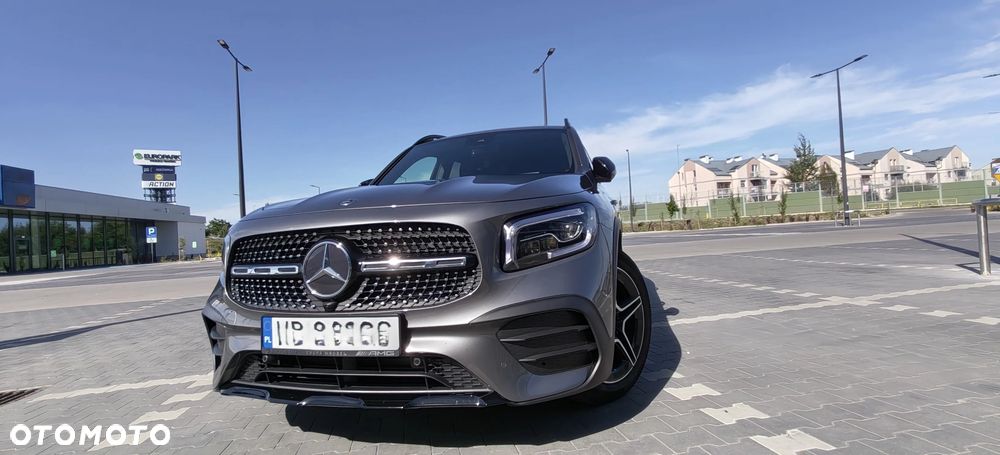Mercedes-Benz GLB 200 d 4-Matic AMG Line 8G-DCT - 17