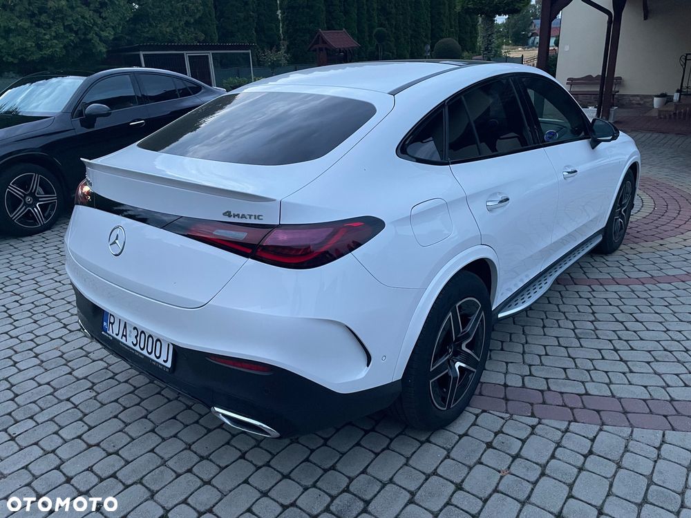 Mercedes-Benz GLC 220 d mHEV 4-Matic AMG Line - 4