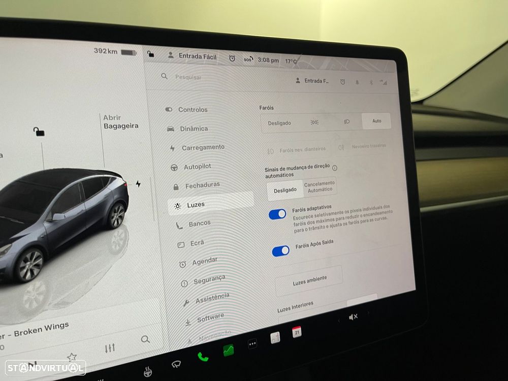 Tesla Model Y Long Range Dual Motor AWD - 30