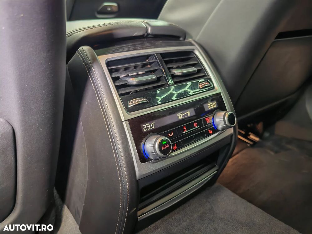 BMW Seria 7 740d xDrive - 18