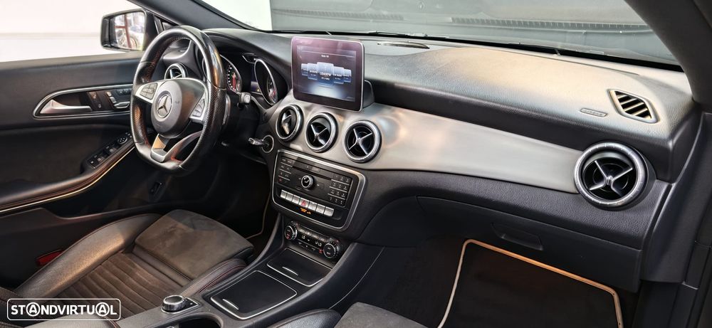 Mercedes-Benz CLA 220 d 4Matic 7G-DCT AMG Line - 31