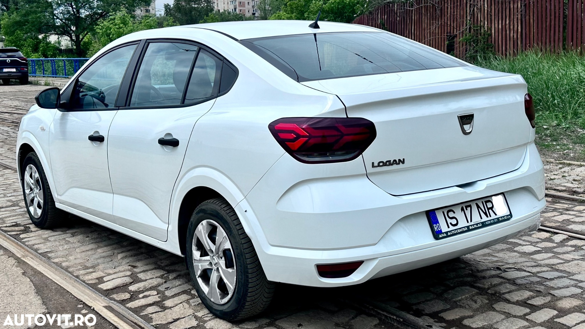 Dacia Logan ECO-G 100 MT5 Comfort - 4