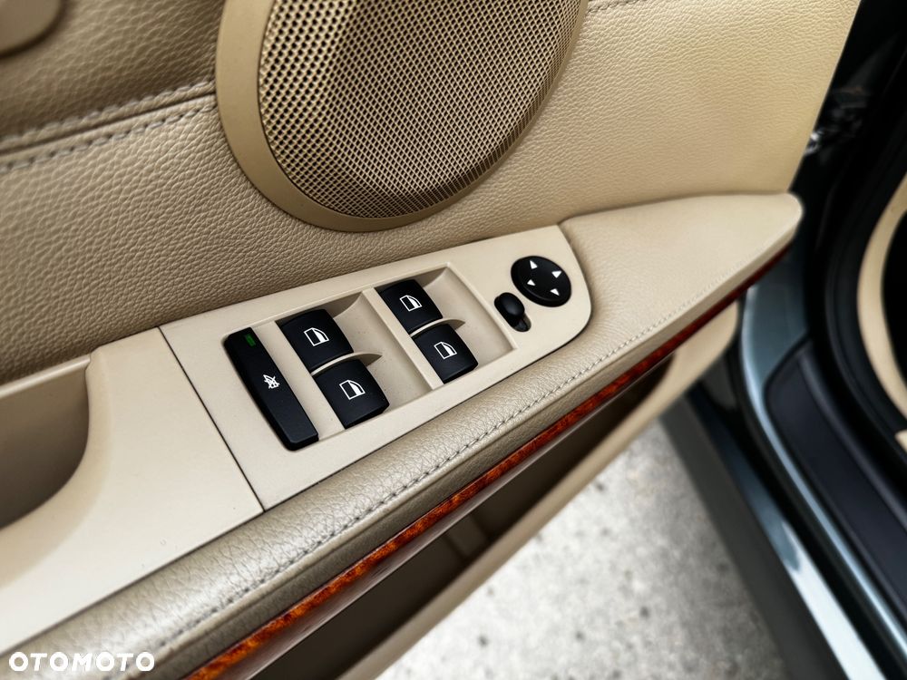 BMW Seria 3 320d DPF - 27