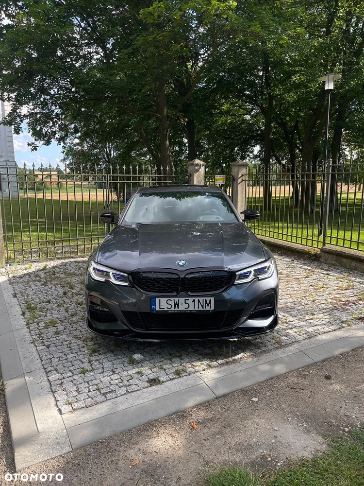 BMW Seria 3 330i M Sport - 2