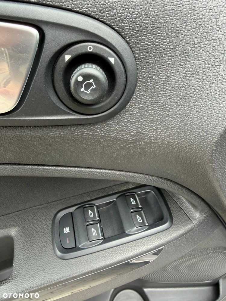 Ford EcoSport 1.0 EcoBoost TITANIUM - 16