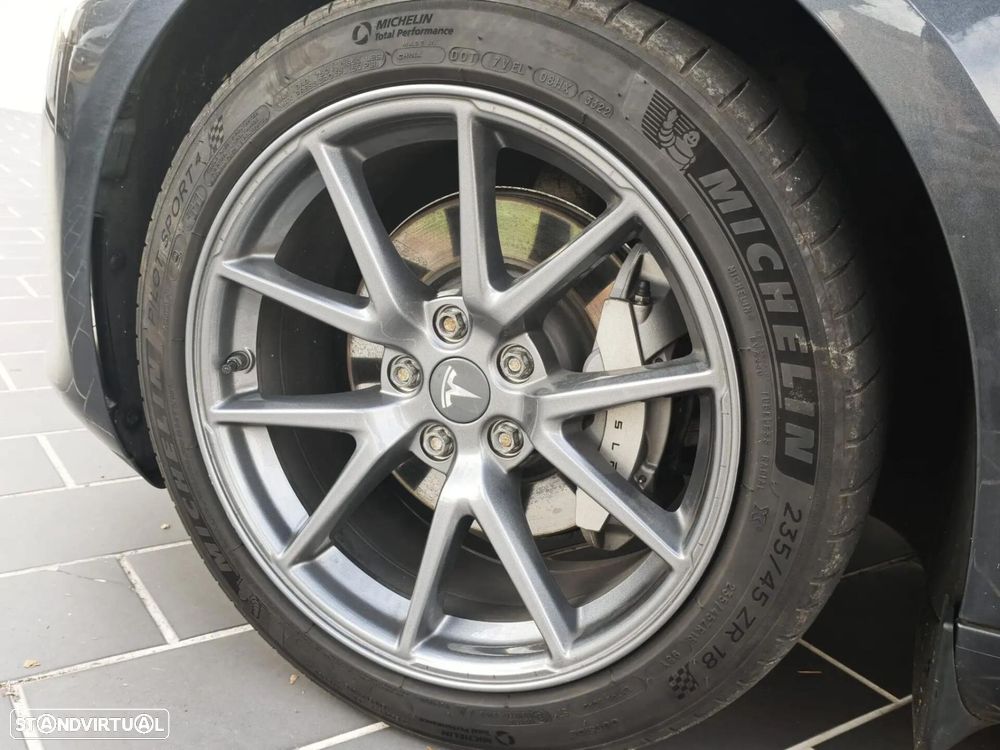 Tesla Model 3 Standard Range Plus RWD - 22