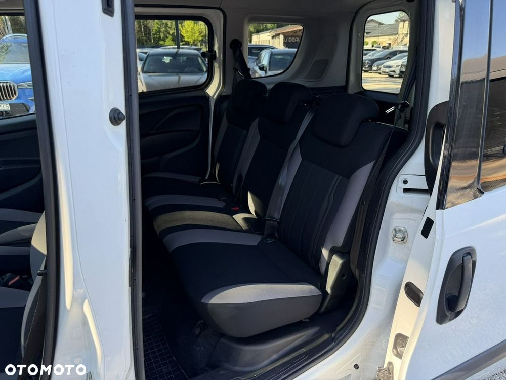 Fiat Doblo 1.6 Multijet 16V Easy - 11