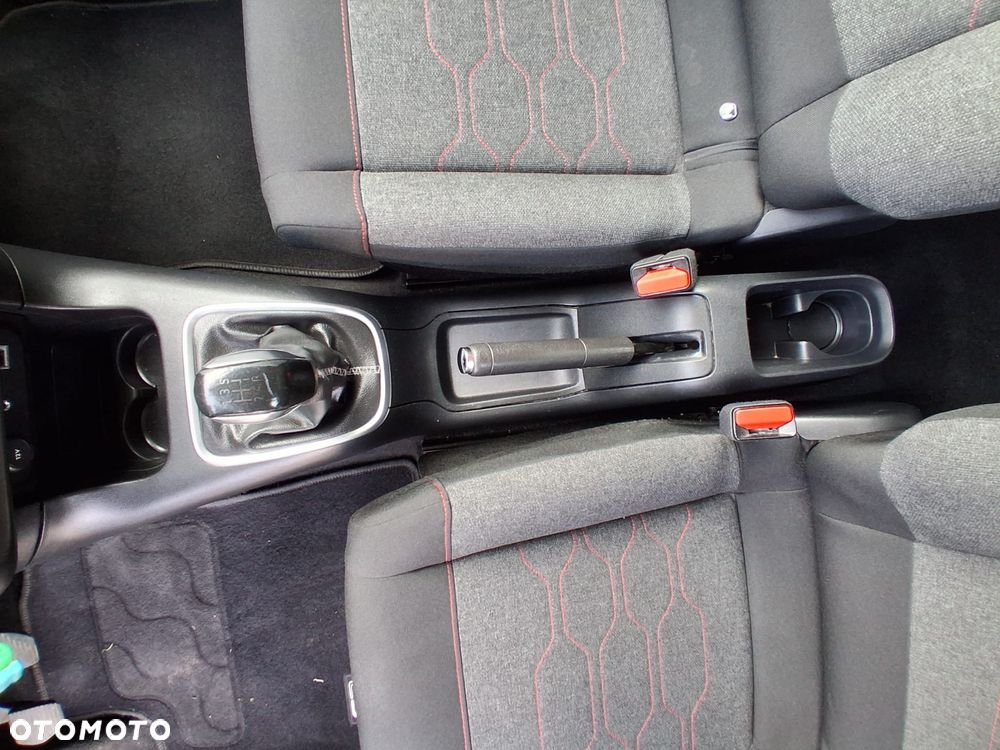 Citroën C3 1.2 PureTech Exclusive - 21