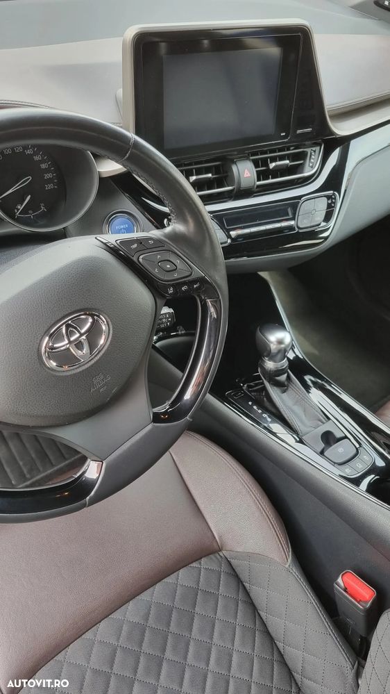 Toyota C-HR 1.8 HSD 122 CP 4x2 CVT Classy - 11