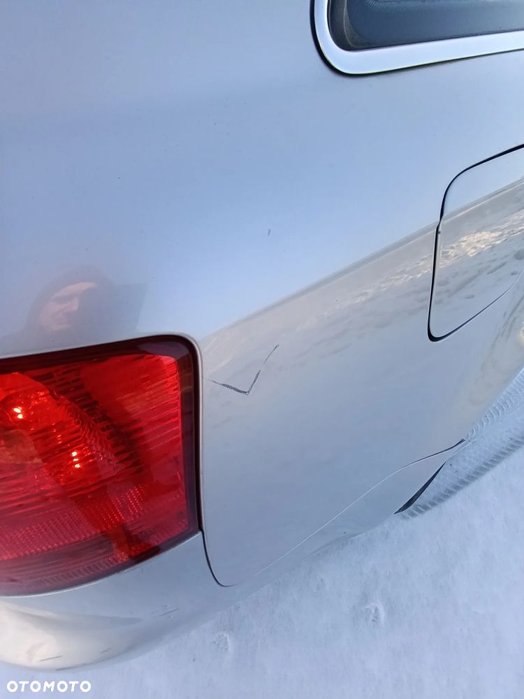 Audi A4 Avant 2.0 TDI Multitronic - 11