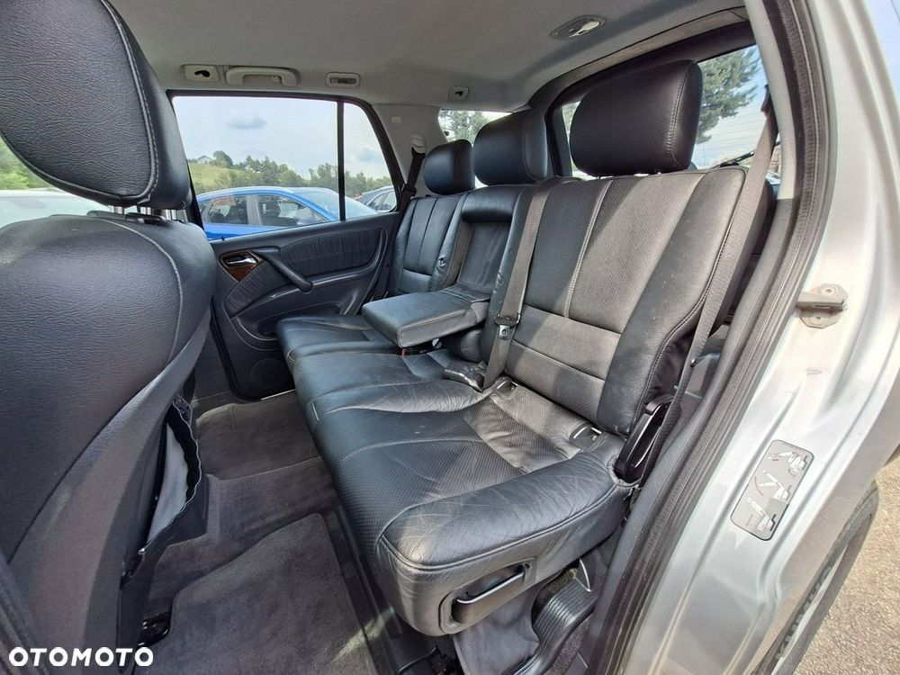 Mercedes-Benz ML 320 - 21