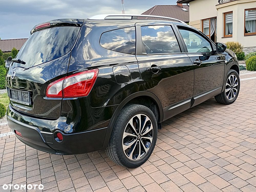 Nissan Qashqai+2 - 12